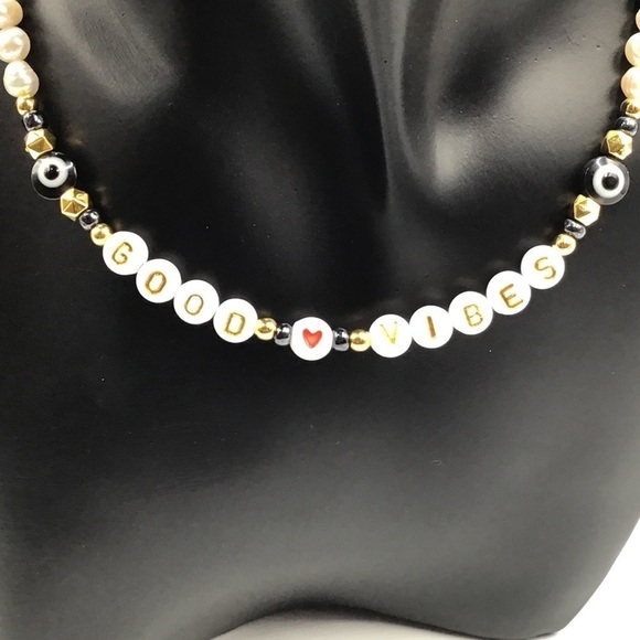 Necklace Good Vibes Evil Eye Fresh Water Pearls Hematite Beads Gold Tone Heart - Picture 5 of 13